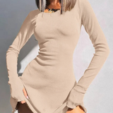 Romy | Sieviešu Garās Piedurknes Ribota Bodycon Mini Kleita ar Viļņotu Apakšmalu