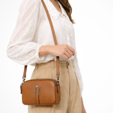 Pella | Sieviešu kompakta divu rāvējslēdzēju crossbody pleca soma