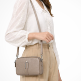 Pella | Sieviešu kompakta divu rāvējslēdzēju crossbody pleca soma