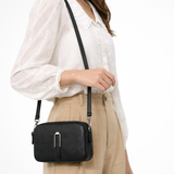 Pella | Sieviešu kompakta divu rāvējslēdzēju crossbody pleca soma